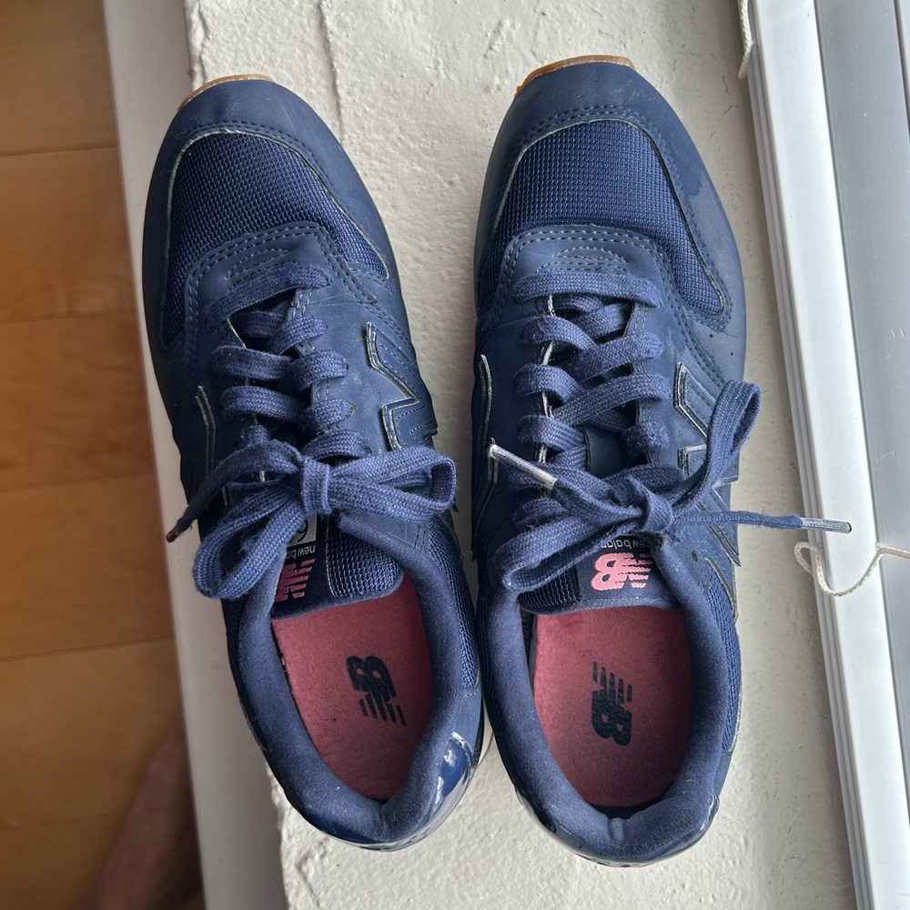 New Balance Womens 696 WL696SKF Navy Blue Suede Running Shoes Sneakers Size 7